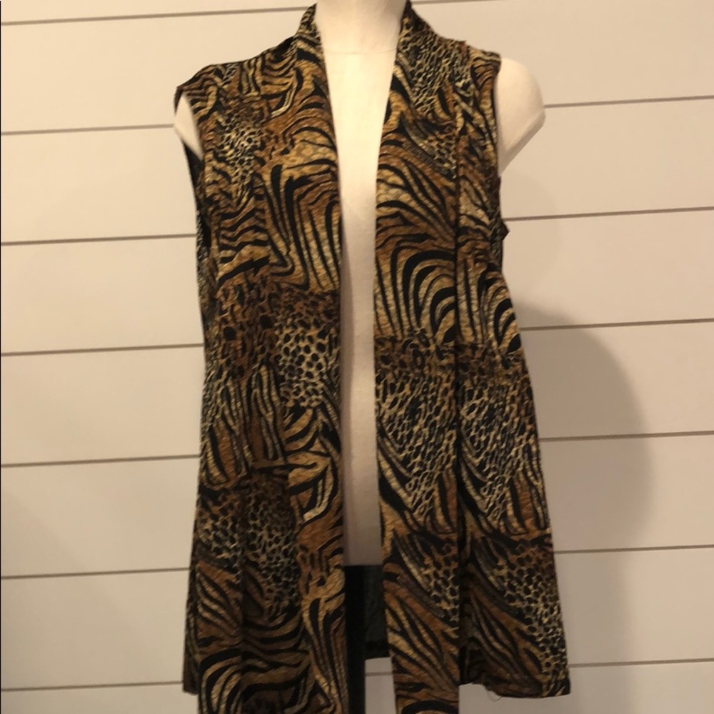 Magic scarf co vest like duster